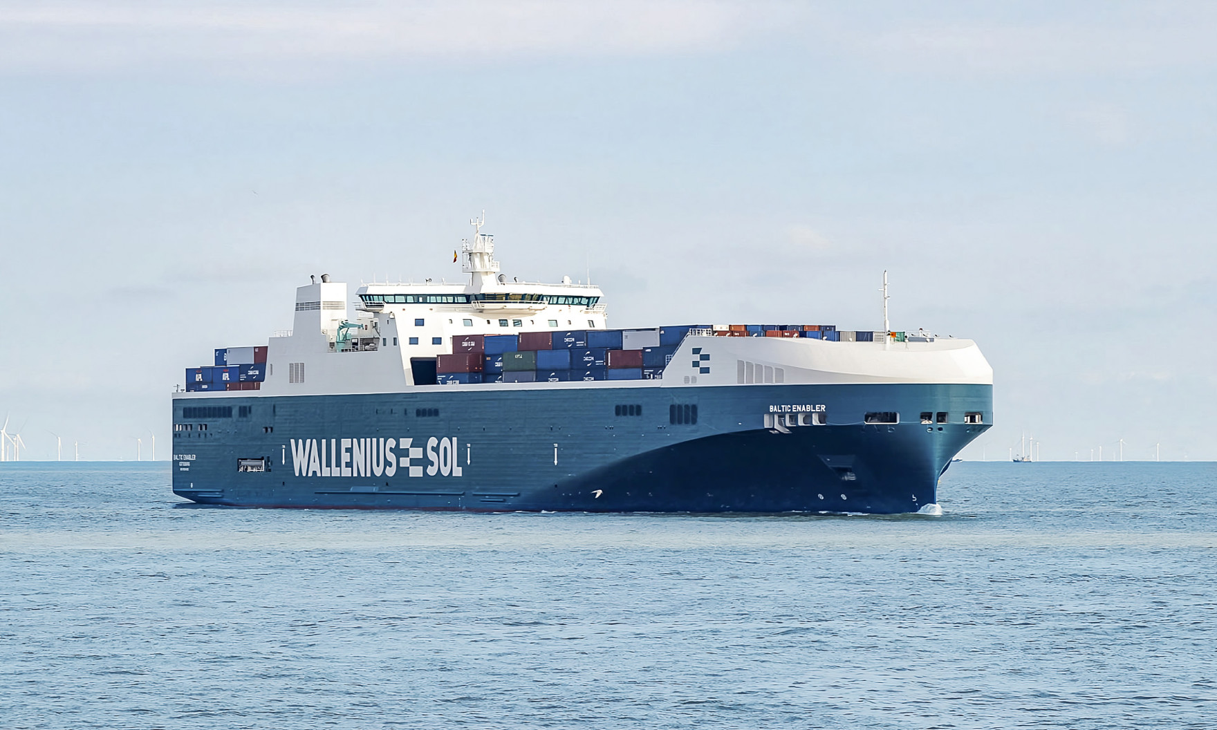 Wallerius Sol Baltic Enabler logotyp på fartyg